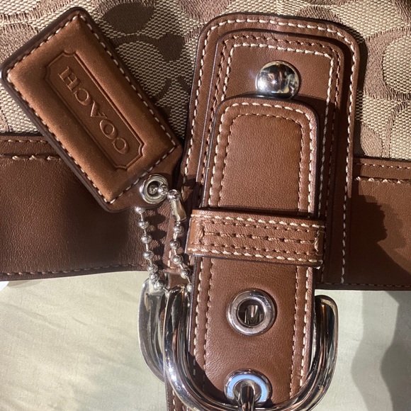 Two Coach Signature Canvas and leather large totes - Picture 8 of 16